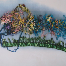 Hilos de seda para bordar y tiara con canutillos y cristales, 2003. Copia directa, 30 x 42 cm